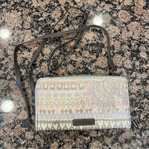 Sakroots One World Patterned Crossbody Wallet - Picture 1 of 7